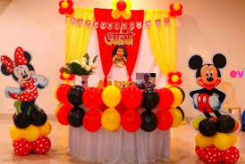 top first birthday party minnie theme