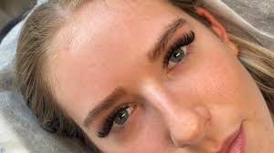 eyelash extensions in geelong