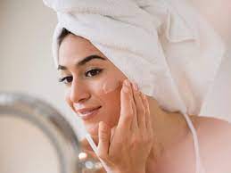 Night cream can delay ageing! - Times of India