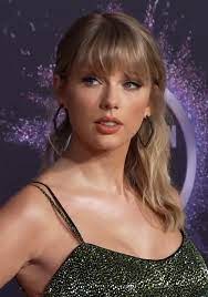 Taylor alison swift born in pennsylvania u.s in 1989 on 13 december. Taylor Swift Wikipedia
