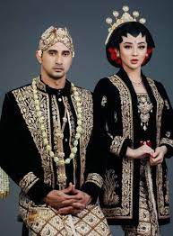 32 gambar gaun pengantin adat jawa modern tradisional 2019. 9 Baju Pengantin Adat Jawa Modern 2022