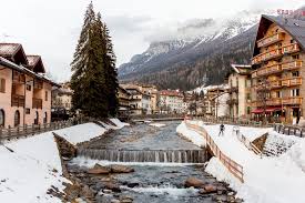 Val di fassa is within the dolomiti superski ski area , which boasts 1,420km 882 miles of downhill pistes, with 668 marked ski runs, served by 488 ski lifts. Beautiful Landscapes Italian Val Di Fassa The Mint Story