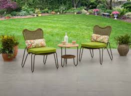 A functional, outdoor table and chair set is the pinnacle of any good outdoor space. Balcony Chair And Table Design Ideas For Urban Outdoors
