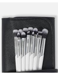 by beauty bay makeup brushes in