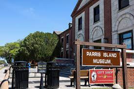 parris island marine museum