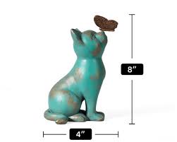 Cute Cat Erfly Playing Statues