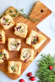 Easy Puff Pastry Appetizer with Goat Cheese - Modern Glam