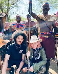 Madonna's official web site and fan club, featuring news, photos, concert tickets, merchandise, and during the past few months, some of madonna's singles and remixes from the 90s and 00s were. Madonna Ahlamalik Williams Take Special Trip To Kenya