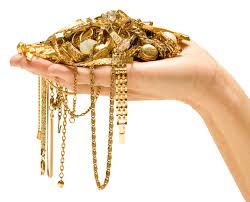 Установлены особенности продажи ювелирных и других изделий из драгоценных металлов и драгоценных камней