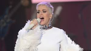 Katy Perry Shatters Twitter Record After Reaching 100