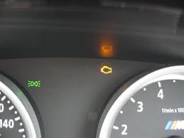 dashboard warning icon of an orange