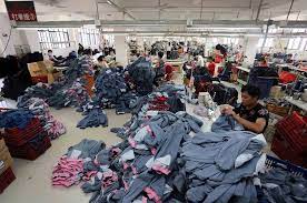 how to customize garment in china and