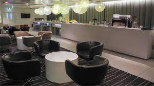 the ultimate guide to qantas lounges