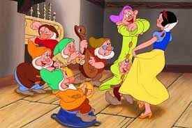 Disney biến phim hoạt họa 'Snow White' thành phiên bản người đóng