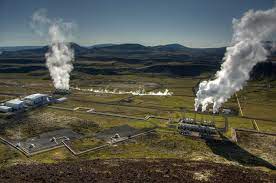 and disadvanes of geothermal energy