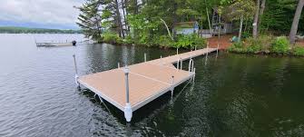 fixed dock vs floating docks pros cons