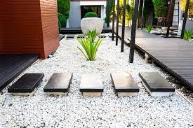 using pebbles for home decoration