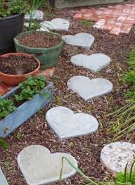 Stunning Pathway Ideas For Your Garden