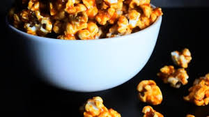 easy addictive caramel popcorn no bake
