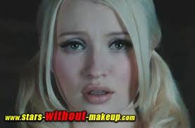 emily browning without makeup