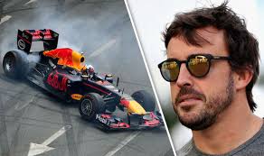 Alonso ficha por Red Bull