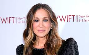 Sarah jessica parker and matthew broderick have officially sold their incredible new york city townhouse for $15million (£11million), according to… Seltene Fotos Sarah Jessica Parker Zeigt Ihren Sohn Woman At