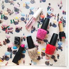 summer lip and nail color combos