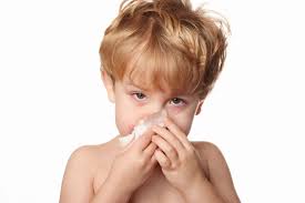 Un studiu recent realizat la harvard arata ca gripa, raceala, nu reprezinta chiar un dezastru pentru copii, pentru ca protejeaza de alergii si chiar de astm, mai tarziu in viata. Gripa La Copii Sanoteca