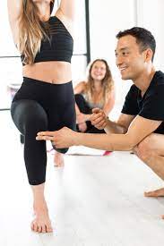 200 300 hr yoga teacher trainings