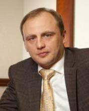 В 1998 году с отличием окончил юридический факультет московского государственного университета имени. Egorov Andrej Vladimirovich Shkola Prava Statut