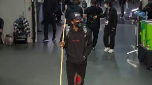Kyrie irving was born on march 23, 1992 in melbourne, australia as kyrie andrew irving. Highlight Kyrie Arrives To Game With A Walking Stick 2021 Nba All Star Weekend Gonets