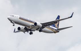 singapore airlines boeing 737 800