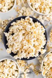 kettle corn popcorn recipe eating on