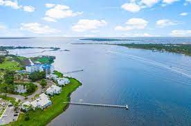 fl waterfront homes