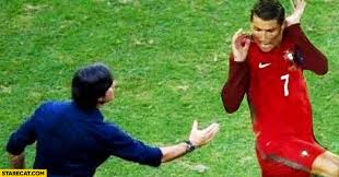 Upload image or video on your pc 1. Cristiano Ronaldo Won T Shake Hand With Joachim Loew Silly Picture Starecat Com