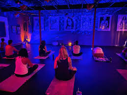 yoga teacher training anuttara yoga
