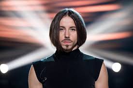 Polish singer who found fame on the inaugural season of the polish x factor in 2011. This Week