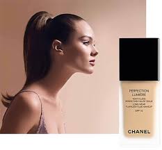 channel foundation perfection lumiere
