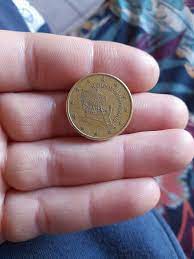 Collectionneur de pièces Euro | Bonjour je voudrais savoir si c'est 2 pièces  sont rare ou pas | Facebook