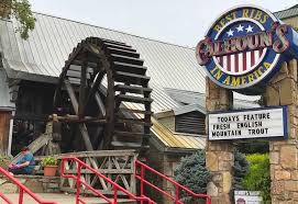 dinner in gatlinburg and pigeon forge