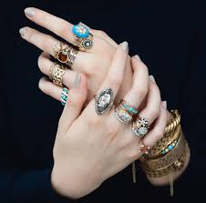 where to for antique rings