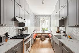 small kitchen design renovation tips