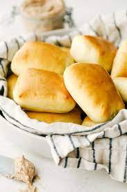 copycat texas roadhouse rolls and