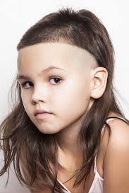 51 cute & stylish haircuts for teenage girls. Found This On Pinterest From An Article Called Cute And Comfortable Haircuts For Girls To Give A Try Justfuckmyshitup