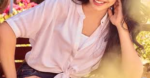 Next articletholiprema movie actress keerthi reddy photos. Uppena Movie Actress Krithi Shetty Latest Photos In Jeans Hot Actress Images