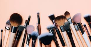 the best makeup brushes for a