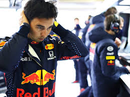 Sergio perez wins as title rivals max verstappen and lewis hamilton fail to finish race. Sergio Perez Hopefully This Year I M In The Right Spot To Fight For The Title Red Bull The Guardian
