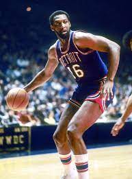 NBA Hall of Famer Bob Lanier Dead at 73 ...
