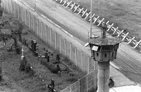 the story of berlin wall in pictures  aerial view of berlin border wall seen in this 1978 picture