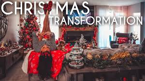 Set a festive holiday mood throughout your house with our simple indoor christmas decorations ideas. Extreme Christmas Decor Home Overhaul Youtube